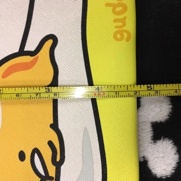 Ipsy x Sanrio Gudetama Lazy Egg Makeup Bag zip up - Picture 6 of 8